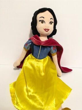 Disney Snow White Soft Plush Doll Princess Stuffed Toy 20”
